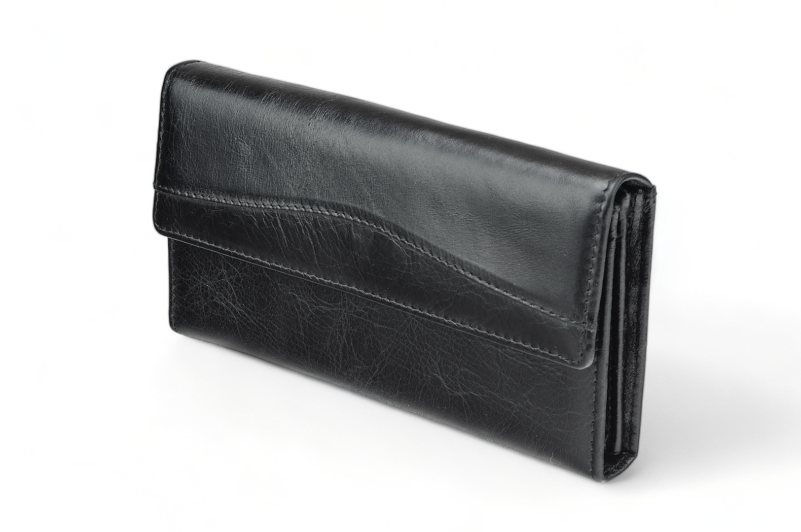 a LEATHER WALLET Model 9 BL-0-1