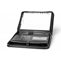 A4 size conference folder with a zipper made of genuine leather. 19 BL-0-1F