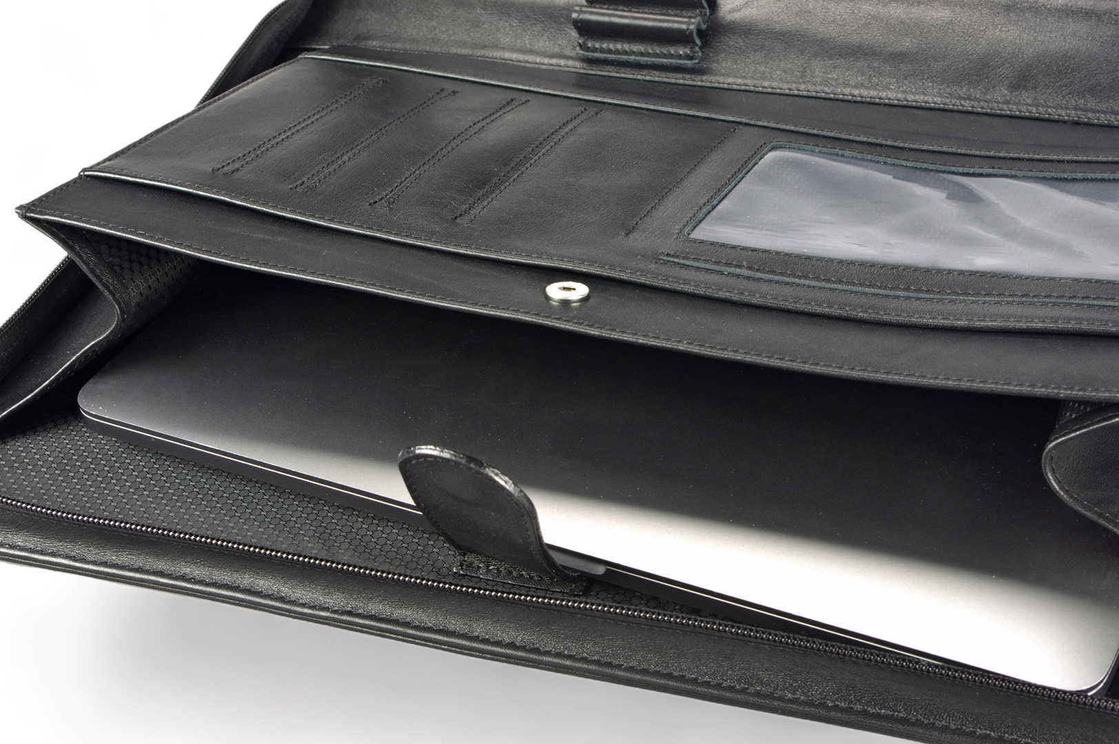 A4 zippered conference folder made of genuine leather. 2R BL 0-1F