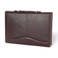 A4 size conference folder with a zipper made of genuine leather. 2R BL-0-2F
