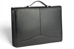 A4 zippered conference folder made of genuine leather. 2R EL 4-1F