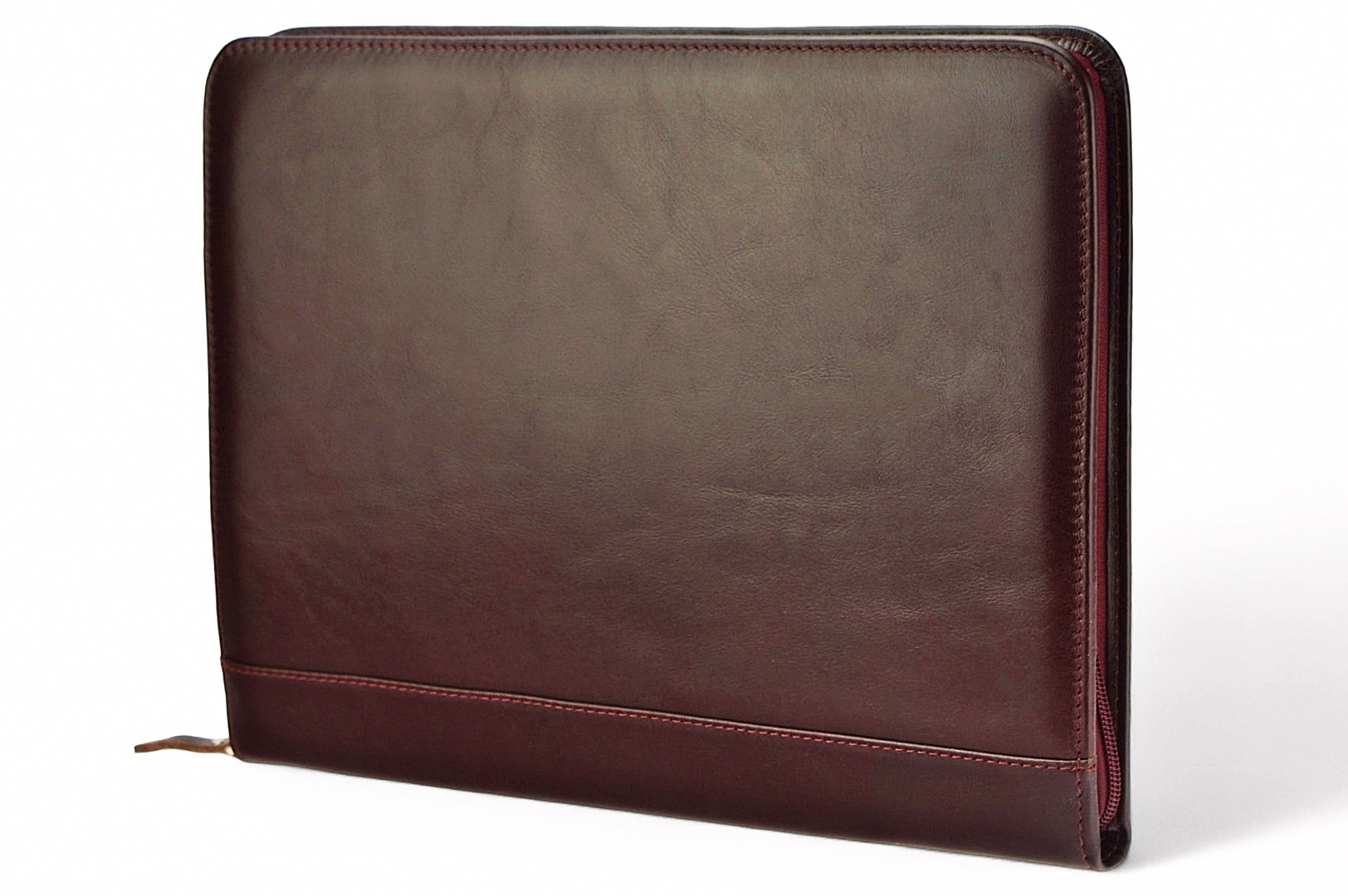 A4 zippered conference folder made of genuine leather. 26 BL-0-1F