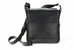  Classic leather shoulder bag. 31 BL-0-1BG