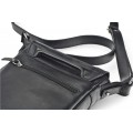 Classic leather shoulder bag. 35 BL-0-1BG