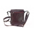 Classic leather shoulder bag. 35 BL-0-2BG