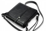   Classic leather shoulder bag. 36 BL-0-1BG