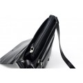Classic leather shoulder bag. 47 BL-0-1BG