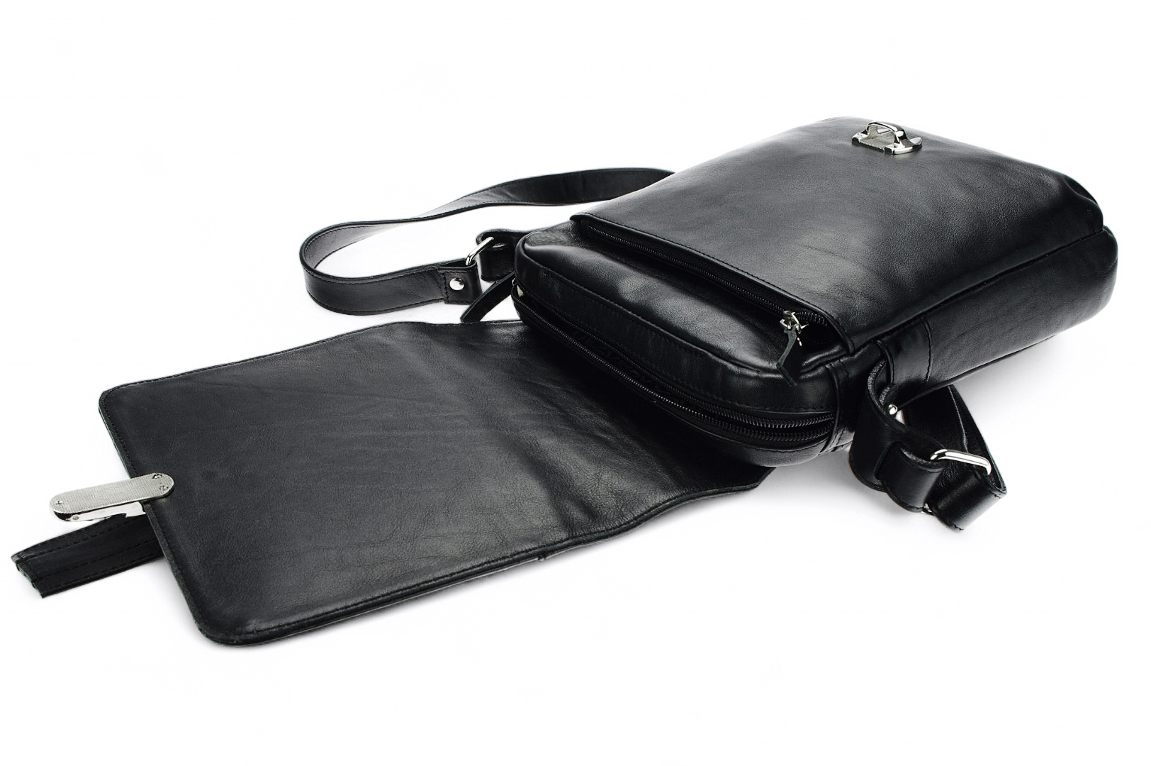 Classic leather shoulder bag. 53 BL-0-1BG