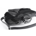 Classic leather shoulder bag. 651 BL-0-1BG