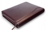 A4 size conference folder with a zipper made of genuine leather. 24 BL 0-2F