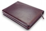 A4 size conference folder with a zipper made of genuine leather. 24 BL 0-2F