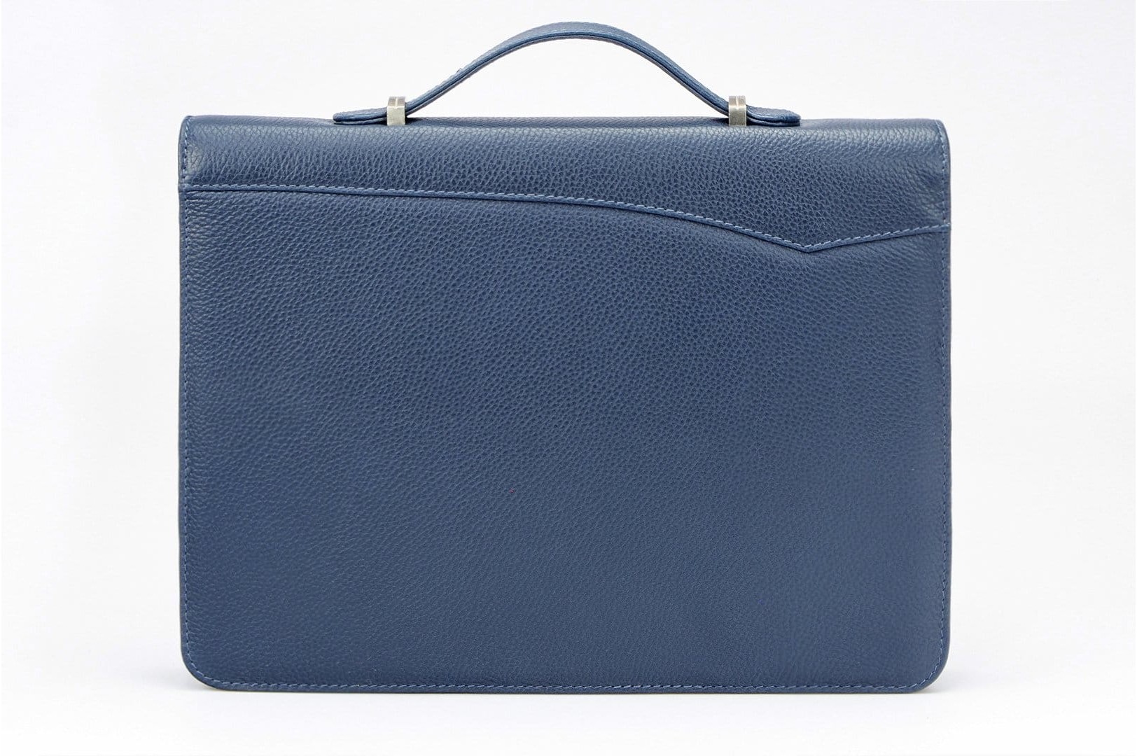 A4 size conference folder with a zipper made of genuine leather. 24R EL 4-3F